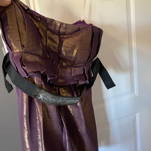 VERA WANG SIZE 12 STUNNING DRESS - Picture 2 of 4